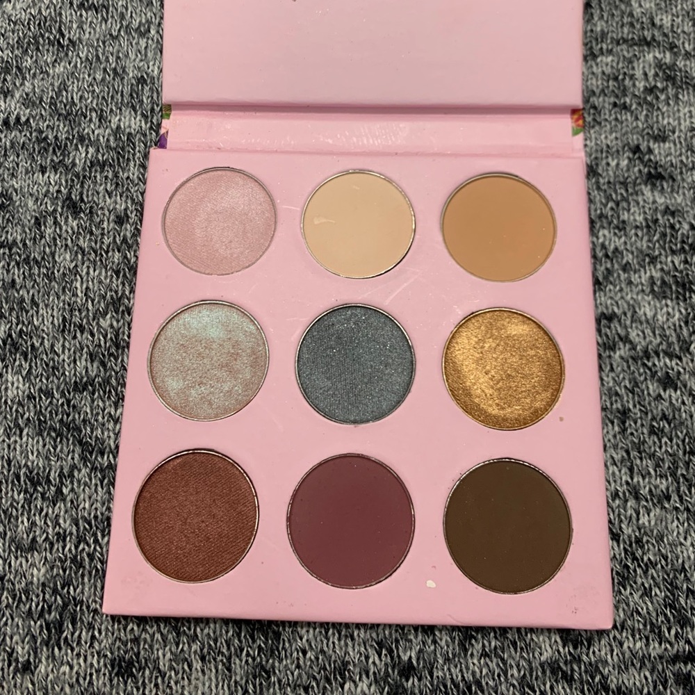Winky Lux Kitten Pallete